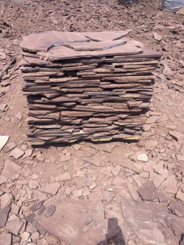 Плитняк лемезит бордовый для цоколя 1,5-2 см купить в Осе