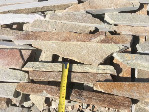 Горбушка златолит золотистый для облицовки купить в Осе