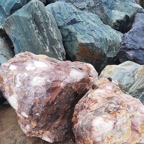 Ландшафтные глыбы красно-фиолетовые 200-1000 килограмм купить в Осе