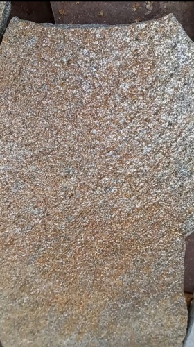 Плитняк златолит серебристый для цоколя, отмостки купить в Осе