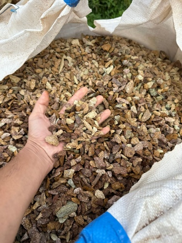 Златолит персиковый декоративная каменная крошка купить в Осе